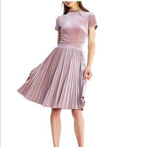 Aiden Mattox pleated velvet dress NWT